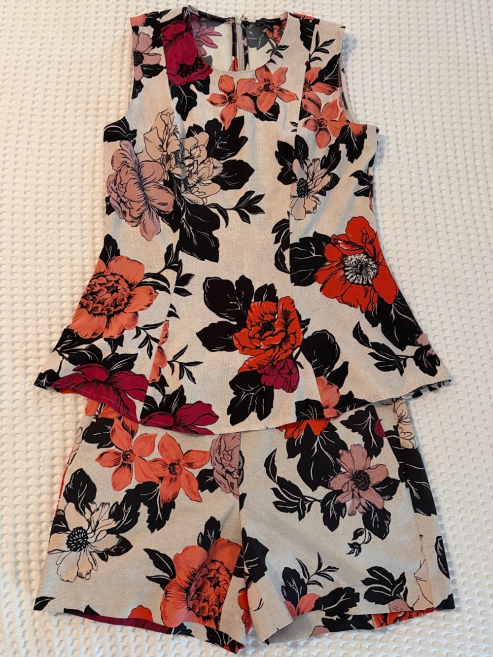 Ann Taylor Cream Floral Sleeveless Top and Shorts Set